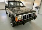 Джип Cherokee, об'ємом двигуна 3.96 л та пробігом 178 тис. км за 10346 $, фото 1 на Automoto.ua