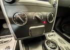 Мерседес Б-класс 2010 в Европе на Automoto.ua Белый Мерседес Б-класс, объемом двигателя 1 л и пробегом 242 тыс. км за 2640 $, фото 27 на Automoto.ua