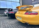 Желтый Порше 911, объемом двигателя 3.6 л и пробегом 37 тыс. км за 178186 $, фото 1 на Automoto.ua