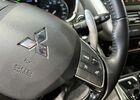 Міцубісі Eclipse Cross 2022 у Європі на Automoto.ua Червоний Міцубісі Eclipse Cross, об'ємом двигуна 2.36 л та пробігом 93 тис. км за 22219 $, фото 16 на Automoto.ua
