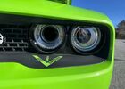 Зеленый Додж Челенджер, объемом двигателя 6.2 л и пробегом 45 тыс. км за 84930 $, фото 7 на Automoto.ua