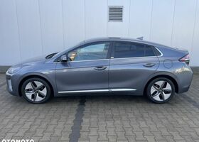 Хендай Ioniq, об'ємом двигуна 1.58 л та пробігом 49 тис. км за 16782 $, фото 10 на Automoto.ua