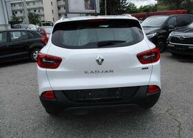 Білий Рено Kadjar, об'ємом двигуна 1.6 л та пробігом 91 тис. км за 16128 $, фото 4 на Automoto.ua