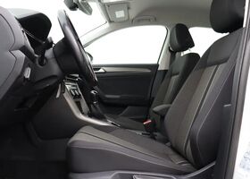 Фольксваген Ти-Рок 2021 в Европе на Automoto.ua Белый Фольксваген Ти-Рок, объемом двигателя 1 л и пробегом 79 тыс. км за 23903 $, фото 2 на Automoto.ua