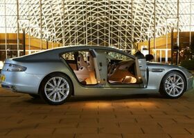 Aston Martin Rapide 2016 на тест-драйве, фото 7