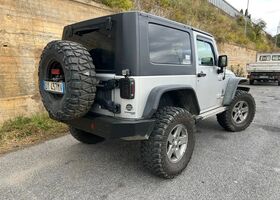 Джип Вранглер 2010 в Европе на Automoto.ua Серый Джип Вранглер, объемом двигателя 2.78 л и пробегом 136 тыс. км за 38521 $, фото 4 на Automoto.ua