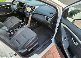 Хендай i30, объемом двигателя 1.59 л и пробегом 130 тыс. км за 8380 $, фото 32 на Automoto.ua