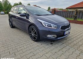 Киа Сид, объемом двигателя 1.59 л и пробегом 128 тыс. км за 10361 $, фото 1 на Automoto.ua