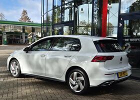 Фольксваген Golf GTE 2021 у Європі на Automoto.ua Білий Фольксваген Golf GTE, об'ємом двигуна 1.4 л та пробігом 71 тис. км за 30146 $, фото 3 на Automoto.ua