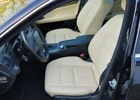 Мерседес Ц-Клас 2008 у Європі на Automoto.ua Чорний Мерседес Ц-Клас, об'ємом двигуна 1 л та пробігом 189 тис. км за 8463 $, фото 7 на Automoto.ua