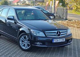 Мерседес Ц-Клас 2008 у Європі на Automoto.ua Чорний Мерседес Ц-Клас, об'ємом двигуна 1 л та пробігом 189 тис. км за 8463 $, фото 18 на Automoto.ua