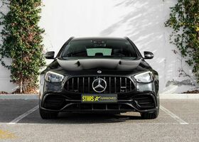 Чорний Мерседес E 63 AMG, об'ємом двигуна 3.98 л та пробігом 16 тис. км за 143978 $, фото 2 на Automoto.ua