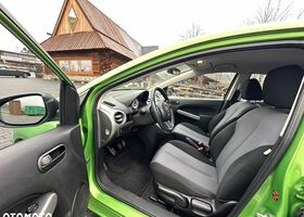 Мазда 2, об'ємом двигуна 1.35 л та пробігом 196 тис. км за 2570 $, фото 10 на Automoto.ua