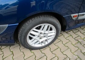 Рено Гранд Еспейс 2002 у Європі на Automoto.ua Синій Рено Гранд Еспейс, об'ємом двигуна 2 л та пробігом 330 тис. км за 2184 $, фото 1 на Automoto.ua