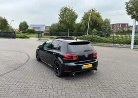 Фольксваген Гольф 2010 у Європі на Automoto.ua Чорний Фольксваген Гольф, об'ємом двигуна 1.97 л та пробігом 257 тис. км за 9055 $, фото 1 на Automoto.ua