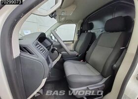 Фольксваген Transporter 2016 в Европе на Automoto.ua Белый Фольксваген Transporter, объемом двигателя 1.97 л и пробегом 146 тыс. км за 16880 $, фото 13 на Automoto.ua