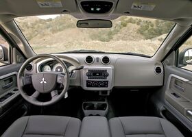 Міцубісі Райдер, Пікап 2006 - н.в. 3.7 LS V6