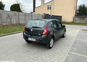 Дачія Sandero, об'ємом двигуна 1.6 л та пробігом 148 тис. км за 2743 $, фото 3 на Automoto.ua