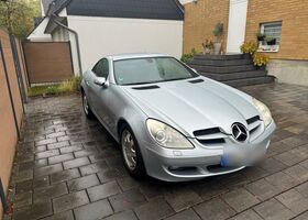 Мерседес 200 2005 у Європі на Automoto.ua Сірий Мерседес 200, об'ємом двигуна 0 л та пробігом 173 тис. км за 6300 $, фото 2 на Automoto.ua