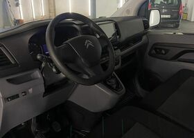 Ситроен Space Tourer, объемом двигателя 2 л и пробегом 99 тыс. км за 21166 $, фото 20 на Automoto.ua