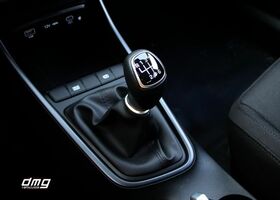 Хендай и20 2025 в Европе на Automoto.ua Синий Хендай и20, объемом двигателя 1 л и пробегом 980 тыс. км за 24350 $, фото 18 на Automoto.ua