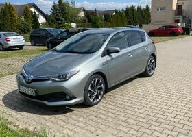 Тойота Аурис, объемом двигателя 1.8 л и пробегом 148 тыс. км за 14233 $, фото 5 на Automoto.ua