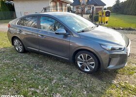 Хендай Ioniq, об'ємом двигуна 1.58 л та пробігом 146 тис. км за 12009 $, фото 9 на Automoto.ua