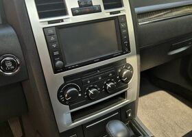 Крайслер 300C, об'ємом двигуна 2.99 л та пробігом 187 тис. км за 13801 $, фото 17 на Automoto.ua