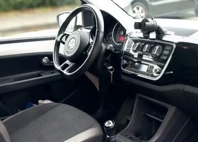 Фольксваген Ап 2012 у Європі на Automoto.ua Фольксваген Ап, об'ємом двигуна 0 л та пробігом 148 тис. км за 4375 $, фото 7 на Automoto.ua