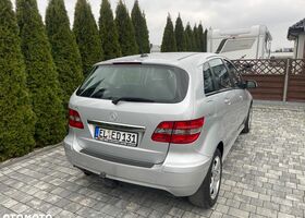Мерседес Б-клас 2009 у Європі на Automoto.ua Мерседес Б-клас, об'ємом двигуна 1 л та пробігом 204 тис. км за 4335 $, фото 32 на Automoto.ua