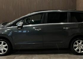 Сірий Пежо 5008, об'ємом двигуна 1.56 л та пробігом 312 тис. км за 3226 $, фото 2 на Automoto.ua