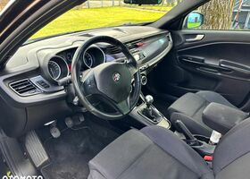 Альфа Ромео Giulietta, об'ємом двигуна 1.37 л та пробігом 134 тис. км за 7343 $, фото 14 на Automoto.ua