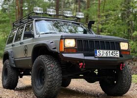 Джип Cherokee, об'ємом двигуна 3.96 л та пробігом 151 тис. км за 11771 $, фото 6 на Automoto.ua