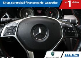 Мерседес ГЛА-Клас 2014 у Європі на Automoto.ua Білий Мерседес ГЛА-Клас, об'ємом двигуна 1 л та пробігом 190 тис. км за 16465 $, фото 16 на Automoto.ua
