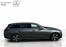 Мерседес Ц-Класс 2023 в Европе на Automoto.ua Серый Мерседес Ц-Класс, объемом двигателя 1 л и пробегом 18 тыс. км за 62352 $, фото 3 на Automoto.ua