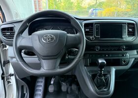 Тойота Proace Verso 2020 у Європі на Automoto.ua Білий Тойота Proace Verso, об'ємом двигуна 2 л та пробігом 203 тис. км за 6999 $, фото 7 на Automoto.ua