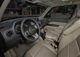 Jeep Patriot 2016 изображение 7 Jeep Patriot 2016 на тест-драйве, фото 7