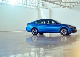 Скільки пального витрачає новий седан Volkswagen Jetta 2022