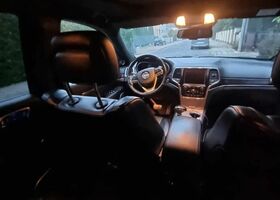 Джип Grand Cherokee, об'ємом двигуна 2.99 л та пробігом 210 тис. км за 19438 $, фото 5 на Automoto.ua