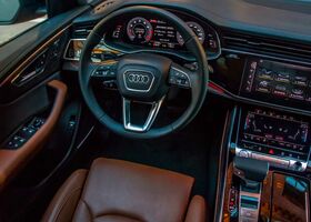 Audi Q8 2020 на тест-драйве, фото 5