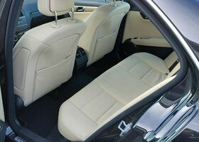 Мерседес Ц-Клас 2008 у Європі на Automoto.ua Чорний Мерседес Ц-Клас, об'ємом двигуна 1 л та пробігом 189 тис. км за 8463 $, фото 33 на Automoto.ua