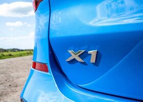 Нова модель BMW X1 2020 року