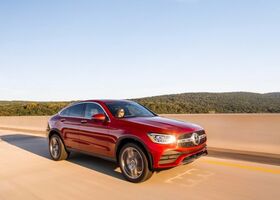 Новий Mercedes-Benz GLC 2021 в кузові купе