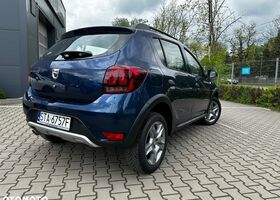 Дачия Sandero StepWay, объемом двигателя 0.9 л и пробегом 75 тыс. км за 7300 $, фото 6 на Automoto.ua