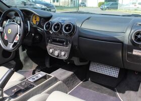 Сірий Феррарі F430, об'ємом двигуна 4.31 л та пробігом 58 тис. км за 127849 $, фото 10 на Automoto.ua