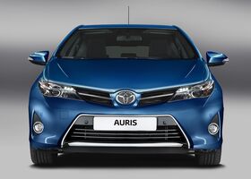 Тойота Аурис, Хэтчбек 2012 - н.в. II 2.0 D MT (124 Hp)