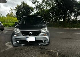 Сірий Смарт Fortwo, об'ємом двигуна 1 л та пробігом 53 тис. км за 17915 $, фото 2 на Automoto.ua