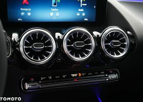 Мерседес ГЛА-Клас 2025 у Європі на Automoto.ua Чорний Мерседес ГЛА-Клас, об'ємом двигуна 1 л та пробігом 1 тис. км за 48176 $, фото 16 на Automoto.ua