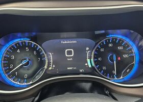 Крайслер Pacifica 2022 у Європі на Automoto.ua Сірий Крайслер Pacifica, об'ємом двигуна 3.61 л та пробігом 87 тис. км за 28766 $, фото 18 на Automoto.ua