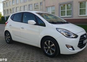 Хендай ix20, объемом двигателя 1.4 л и пробегом 167 тыс. км за 8207 $, фото 2 на Automoto.ua